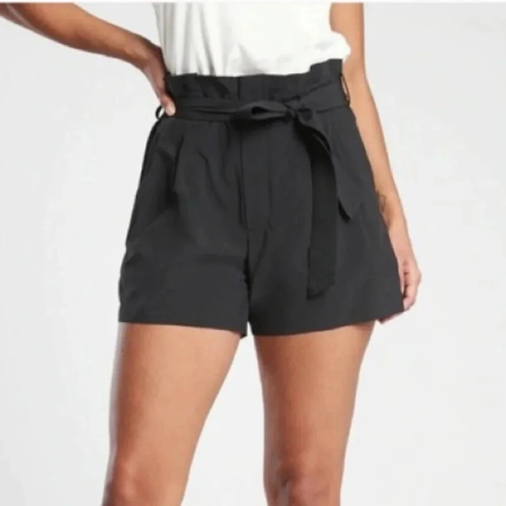 Athleta Women's Skyline Shorts II Decorative Tie in Black